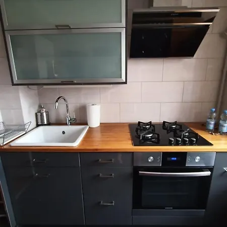 Klimatyczny Dla Dwojga W Sercu Starowki דירה *